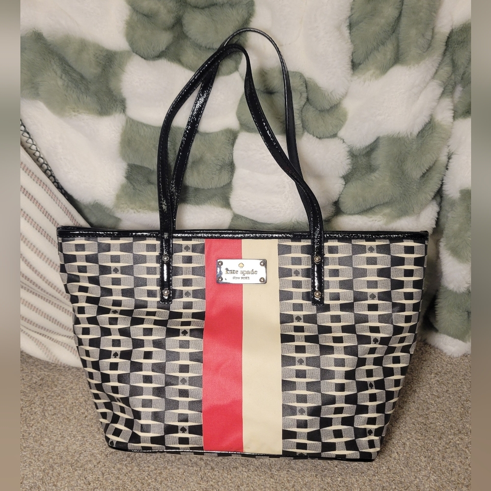 Kate Spade New York Monogram Vertical Jacquard Tote Bag with black patent leathr
